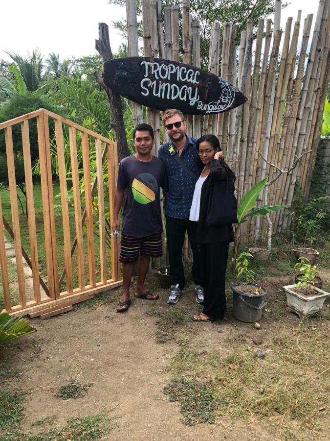 Tropical Sunday Bungalow - Surf And Stay Селонг Беланак Екстериор снимка